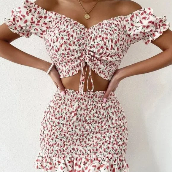 Boho chic Floral  Ruched Shirred Bodice Crop Top & skirt set - Picture 4 of 8